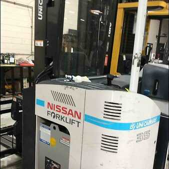 Reach Trucks 2014  Nissan SRX35N (3)