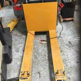 Other 2008  CAT Lift Trucks WP4500 (1)