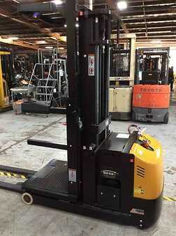 Recogepedido vertical 2019  Big Joe J2-126 (1)