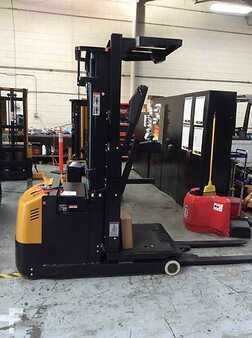 Recogepedido vertical 2019  Big Joe J2-126 (3)