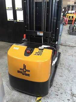 Recogepedido vertical 2019  Big Joe J2-126 (4)