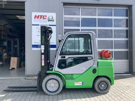 Chariots élévateurs GPL 2023  Cesab M330GV (1)