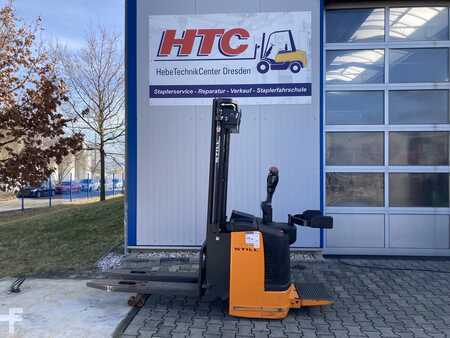 Magasemelésű béka 2012  Still EGV-S14LB (1)