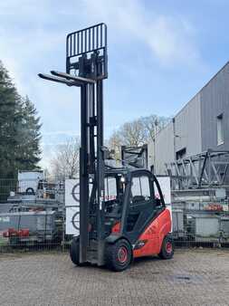 LPG Forklifts 2016  Linde H30T-02 (6)