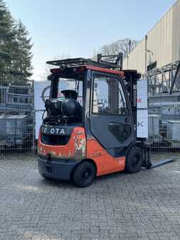 LPG Forklifts 2016  Toyota 02-8FGF18 (1) 