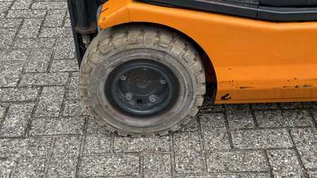 3 Wheels Electric 2001  Still R20-15 (9)