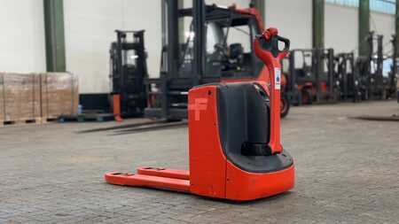 Electric Pallet Jacks 2016  Linde T20 (2)