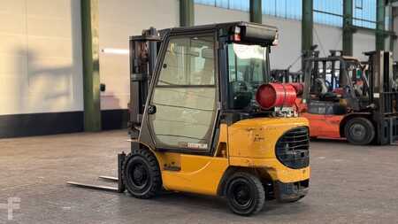 Propane Forklifts 2005  CAT Lift Trucks GP25K (2)