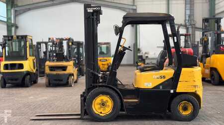 Diesel Forklifts 1998  Daewoo D25S (1)