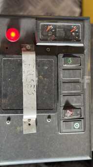 Diesel Forklifts 2003  Dan Truck 9680DD (13)