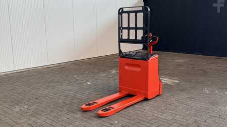 Låglyftare El - Linde T18 (5)