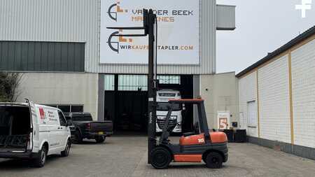 Dieselstapler 1995  Toyota 02-6FDF30 (12)