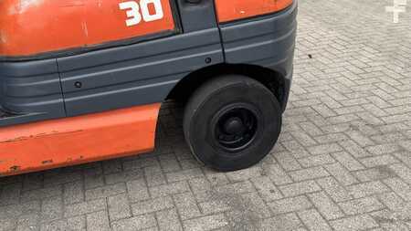 Dieselstapler 1995  Toyota 02-6FDF30 (16)