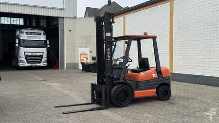 Dieselstapler 1995  Toyota 02-6FDF30 (5)