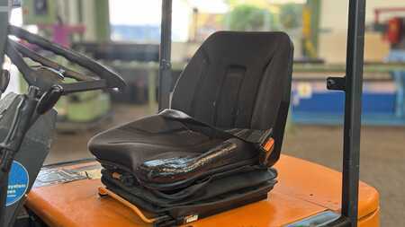 Carrelli elettrici 4 ruote 1995  Still R60-16 (5)