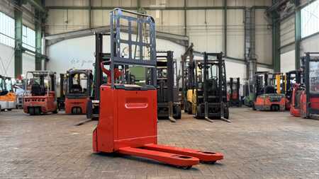 Niederhubwagen 2014  Linde T18 (2)