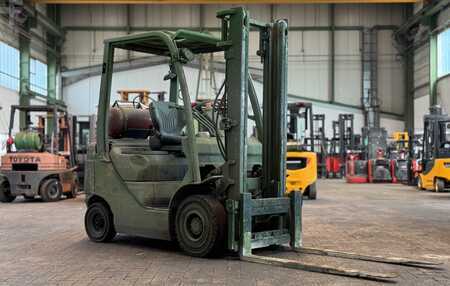 Treibgasstapler 2012  Toyota 02-8FGF18 (2)