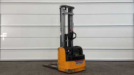 Hochhubwagen 2011  Still EGV14 (3)