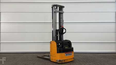 Hochhubwagen 2011  Still EGV14 (4)