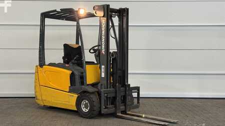 Eléctrica de 3 ruedas 1999  Jungheinrich EFG-DF16 (2)