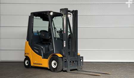 Gas truck 2012  Jungheinrich TFG316s (2)