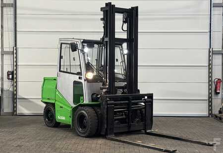 Elektro 4 Rad 2009  Cesab ECO/P70 (2)