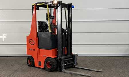 Empilhador compacto 2010  MKF CS22E (2)