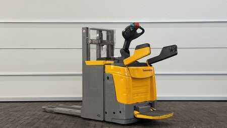 Tukipyörätrukki 2016  Jungheinrich ERD22KP (1)