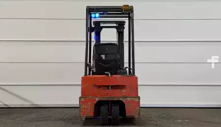 Elektromos 4 kerekű - Linde E12 (3)