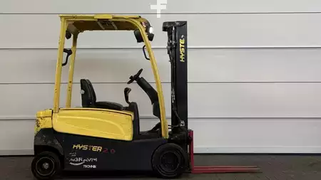 Chariots électriques à 4 roues 2011  Hyster J2.0XN LWB (2)