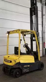 Chariots électriques à 4 roues 2011  Hyster J2.0XN LWB (3)