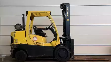 Chariots élévateurs GPL 2014  Hyster S7.0FT (2)