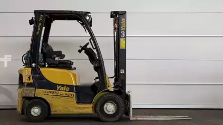 LPG heftrucks 2017  Yale GLP18VX (2)