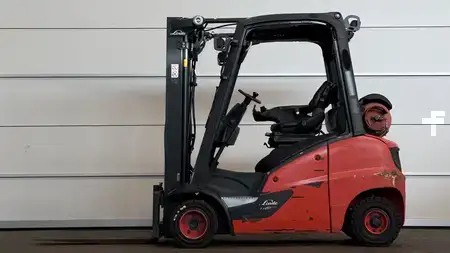 Treibgasstapler 2019  Linde H20T-01 (1)