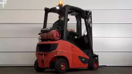 Treibgasstapler 2019  Linde H20T-01 (3)