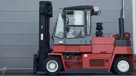 Wózki gazowe 2001  Kalmar GCD80-9 (1)