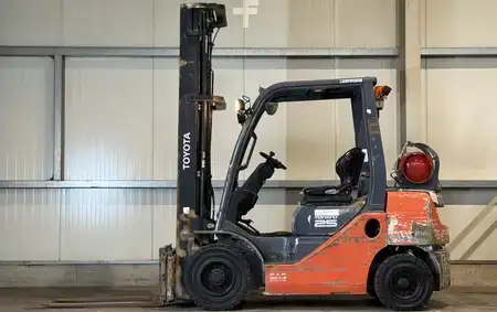 Gas truck 2019  Toyota 02-8FGF25 (1)