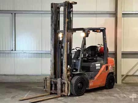 Gas truck 2019  Toyota 02-8FGF25 (3)