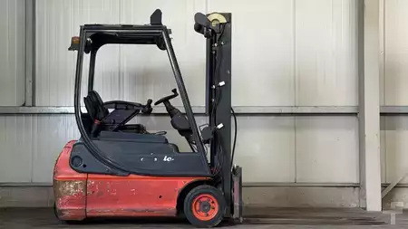 El truck - 3 hjulet 2002  Linde E16C-02 (2)