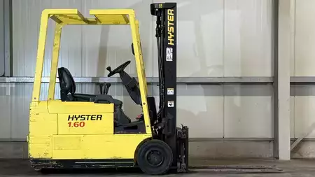 Carrelli elettrici 3 ruote 1999  Hyster J1.60XMT (2)