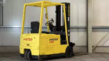 Carrelli elettrici 3 ruote 1999  Hyster J1.60XMT (4)