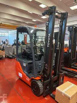 Elektro tříkolové VZV 2018  Toyota 8FBE15T (1)