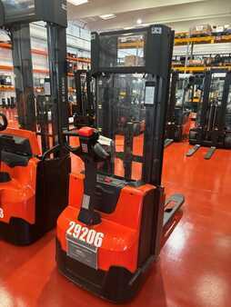 Ruční vysokozdvižný vozík 2019  Toyota SWE120 (1)