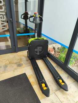 Niederhubwagen 2023 Clark WPio15 (2)