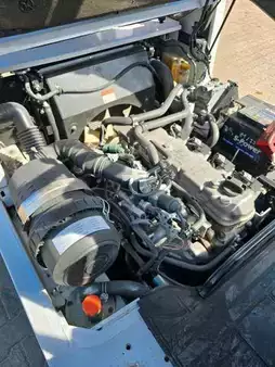 Ostatní 2019  Unicarriers U1D2A25LQ Stapler Gasstapler DX25 (13)