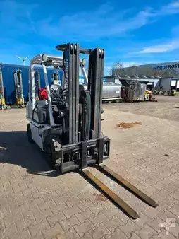 Ostatní 2019  Unicarriers U1D2A25LQ Stapler Gasstapler DX25 (3)