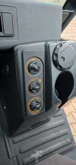 Sonstige 2012  Jungheinrich TFG 550 S Stapler Frontstapler Gabelstapler (15)