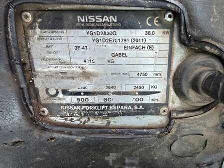 Empilhador diesel 2011  Nissan 30 YG1D2A30Q Stapler Frontstapler drehbare Gabe (13)