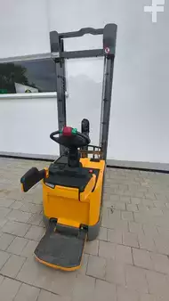 Pallet Stackers 2019  Jungheinrich ERC 216 (2)