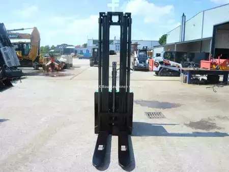 Elektro 4 Rad 2021  Mitsubishi SBP 16 N2 (4)